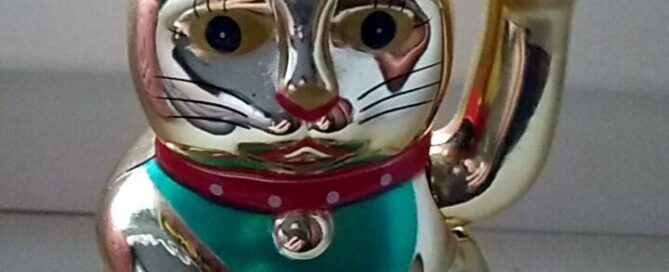 Die Maneki neko - Hier geht es um Gold und Geld.