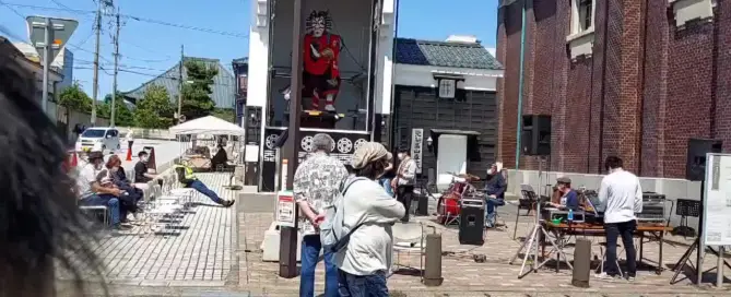 Ein Open Air Konzert in Japan.