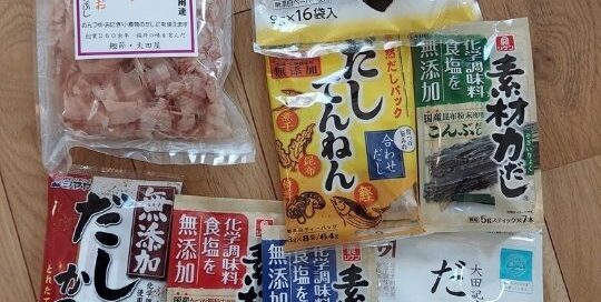 So viel Auswahl an Dashi für die japanische Küche.