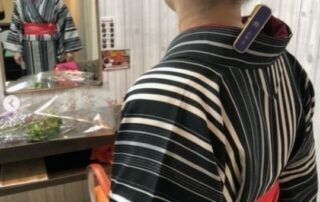Manuela Ito-Loidl trägt das traditionelle japanische Gewand auch Kimono (oder in der sommerlichen Variante - Yukata) genannt.