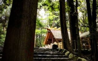 Mein Lieblingsschrein in Japan ist der japanische Schrein der japanischen Gottheit Amaterasu.