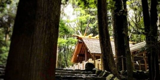 Mein Lieblingsschrein in Japan ist der japanische Schrein der japanischen Gottheit Amaterasu.