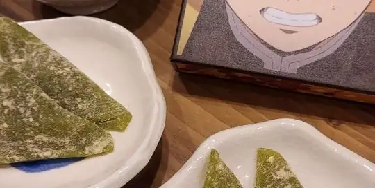 Eine kleine Box, von der japanischen Anime-Serie Demon Slayer, welche ich bei einem japanischen Geschäft erworben habe.