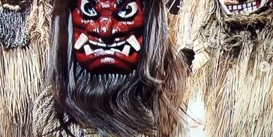 Der japanische Krampus sieht zum fürchten aus.