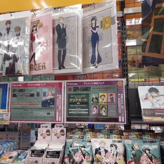 Anime-Merch ist auch in Japan sehr beliebt.