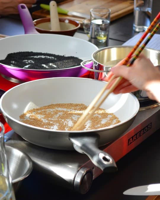 Wie wäre es mit einem japanischen 3Sterne-Menü? Ich spreche nicht von den üblichen Gerichten, die du außerhalb Japans bekommen kannst - die kennt eh schon jeder.